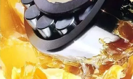 为什么同样的事情条件，，，，，，外观型号一致的轴承，，，，，，现实寿命却大不相同？？？？-洛阳轴承