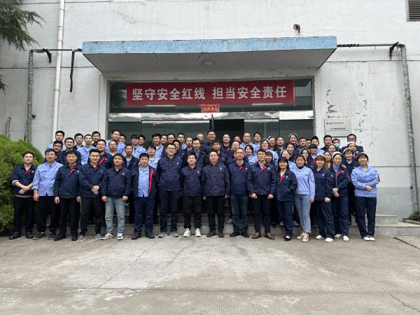 贯彻二十大 奋进新时代 | 轴研所中小型轴承制造部“疫”线保生产，，，，，以现实验动贯彻落实党的二十大精神-洛阳轴承