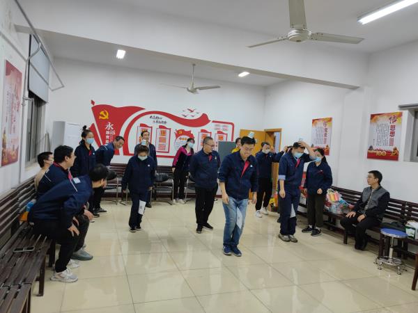 公司慰问驻厂职工开展意见意义运动会-洛阳轴承