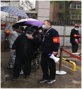 疫情防控 党旗在前 助力全民核酸检测，，轴研所职能部分二支部党员在行动！-洛阳轴承