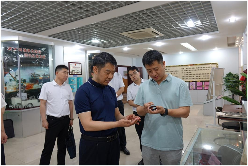 深化产教融合 同营生长立异 ——河南科技大学到公司开展访企拓岗促就业运动-洛阳轴承