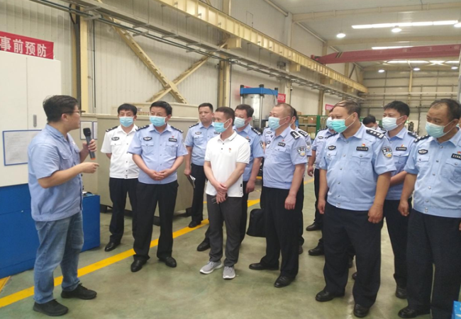 党建引领 警企联动 ——洛阳市公安机关赴制造效劳事业部开展观摩运动