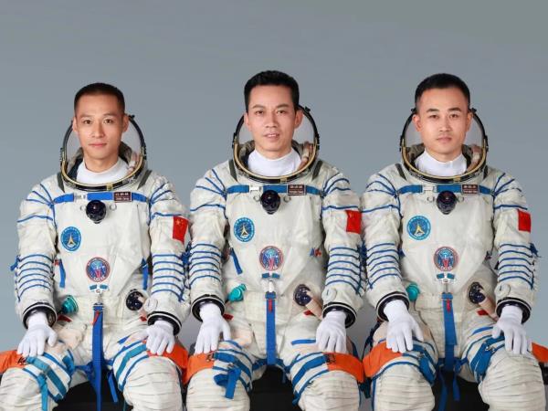再探苍穹，，，，，，轴研所包管神舟十七号发射乐成！-洛阳轴承
