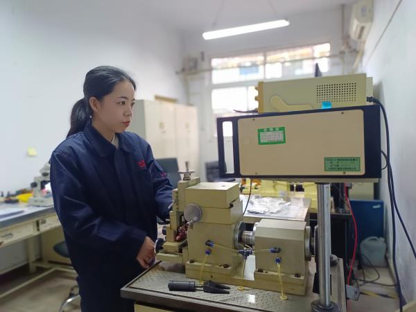 点赞！轴研所再添一名“河洛工匠”-洛阳轴承