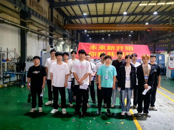 “三原色”班组 | 主轴制造部举行新员工接待仪式-洛阳轴承