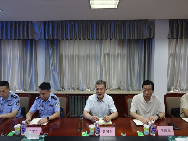 洛阳市副市长、公安局局长楚国剑到轴研所调研-洛阳轴承