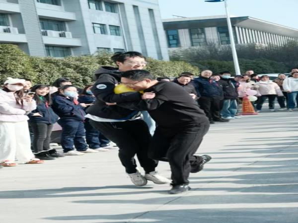 特轴事业手下属分会联合举行意见意义运动会-洛阳轴承