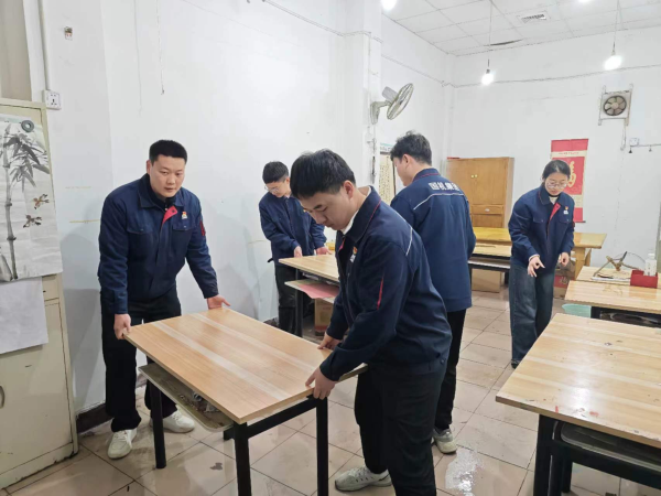 传承雷锋精神，，，，，，勇于贡献继续-洛阳轴承